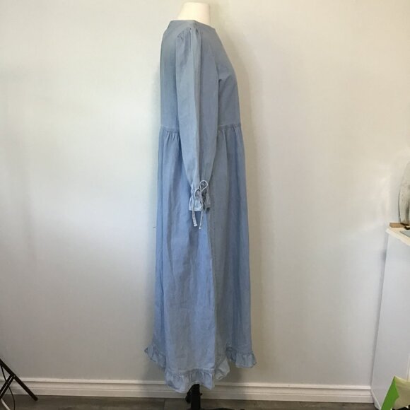 Benin Plain Crew Neck Dress with Back Keyhole Button Size 8 - Picture 3 of 15